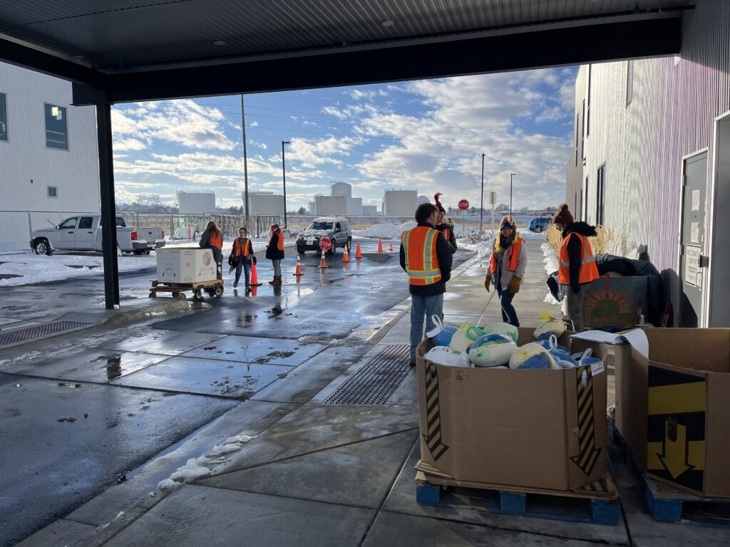 Loading zone for Thanksgiving Distribution